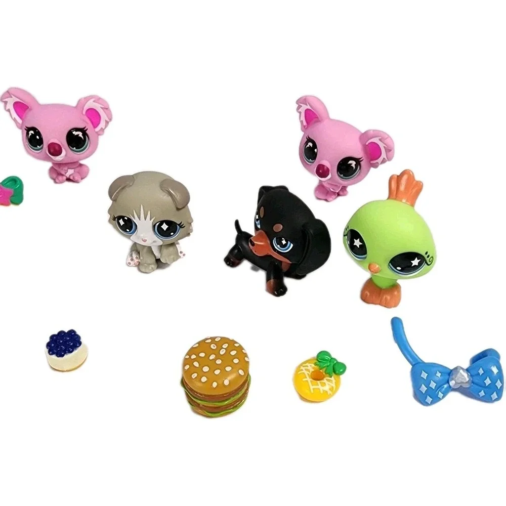 Little Petshop Series PS 4 Hasbro Lot of 10 And Accessories